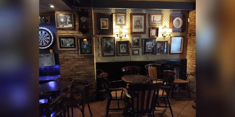 Trápalas Café, bar