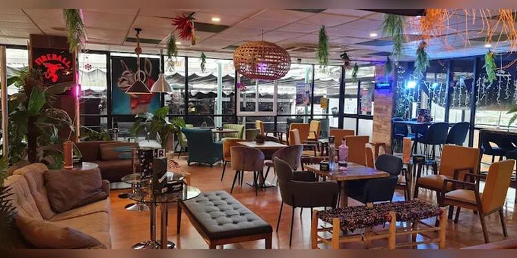 Bar BILLIARD GARDEN, bar