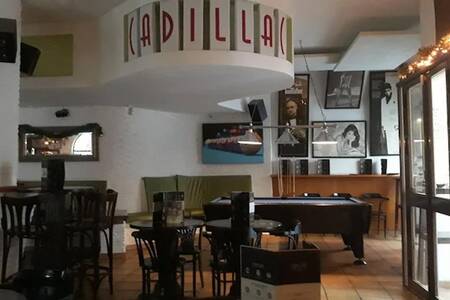 Café Bar Cadillac, Bar Sevilla Los Remedios #0