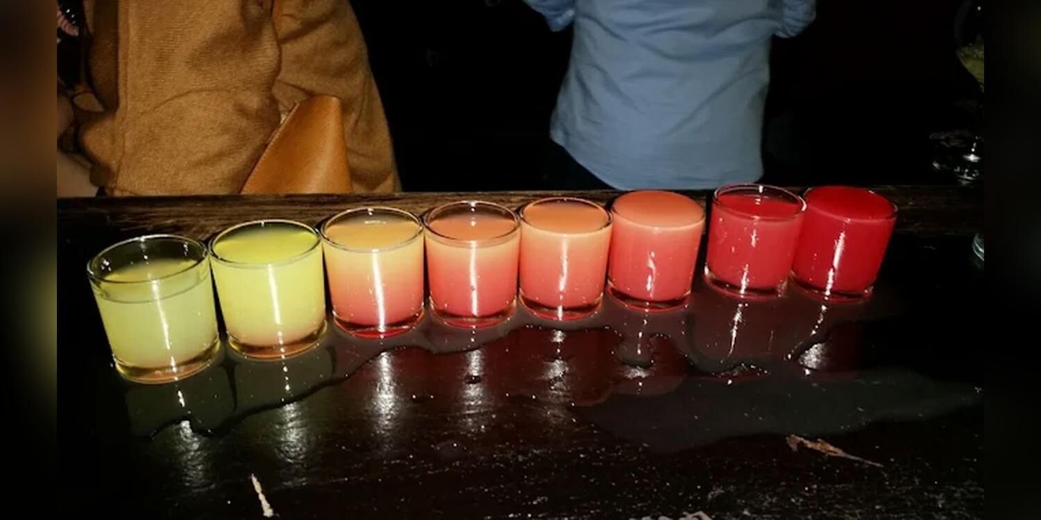 20th Century Pub, bar