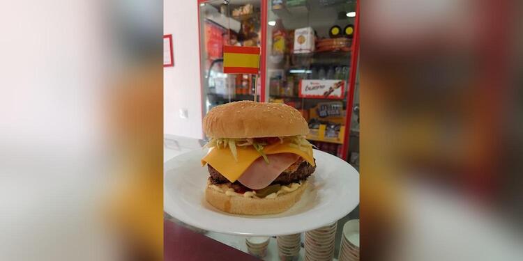 Titanacho Express, restaurant