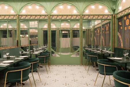 Voltereta París - Sevilla, Restaurante Sevilla Nervión #0