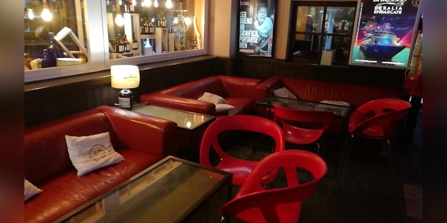 Tamgo Copas Sevilla, bar