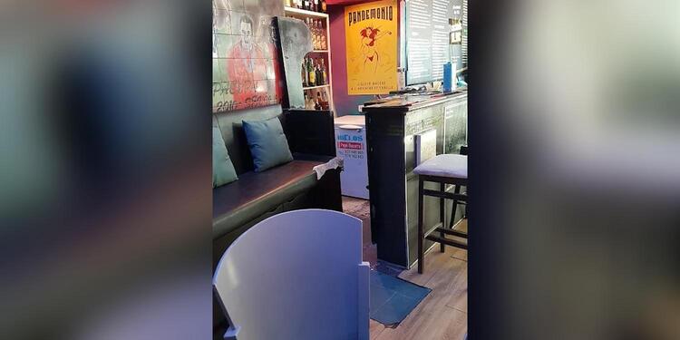 Coctelería 100 Cocktelitos, bar