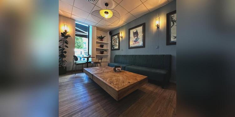 Bar Puerta Carmona, bar