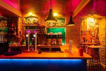 Habana Blues, Bar Sevilla Macarena #0