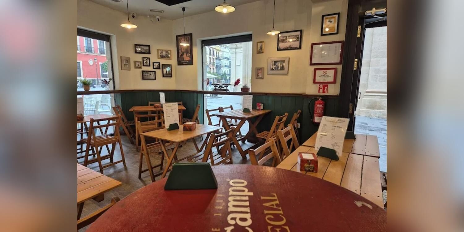 La Granada Restaurante, restaurant