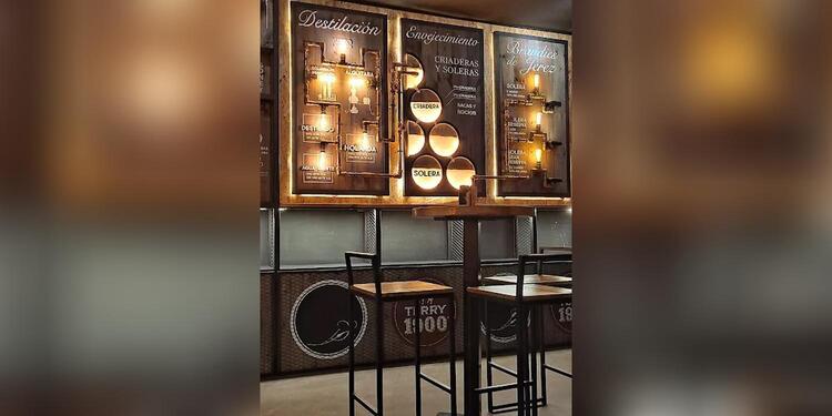 Torero Brandy Cocktail Bar, bar