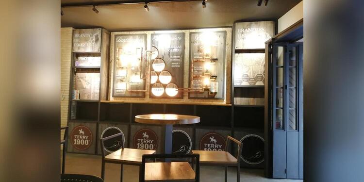 Torero Brandy Cocktail Bar, bar