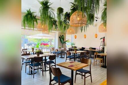 Backyard, Restaurante València Algirós #0