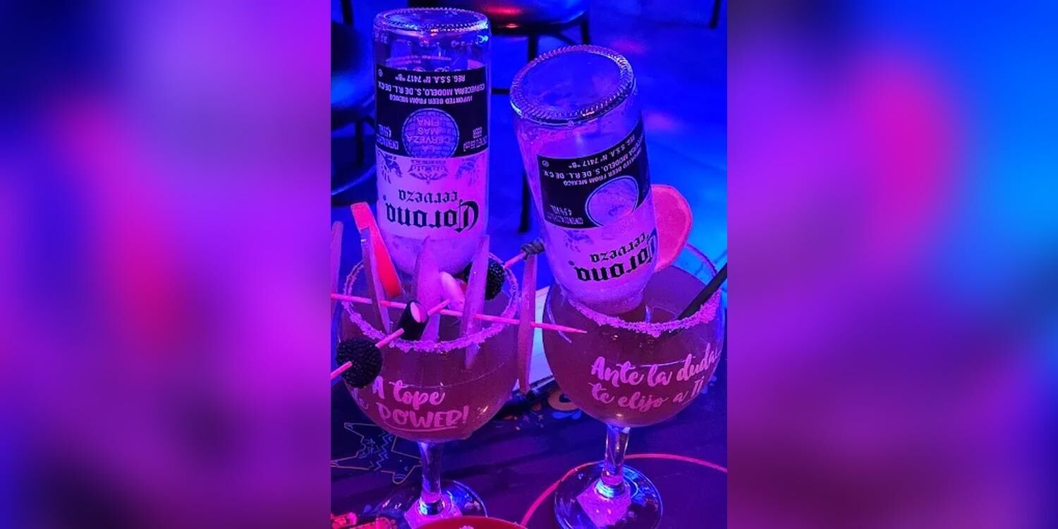 Puebla Cantina Pub, bar