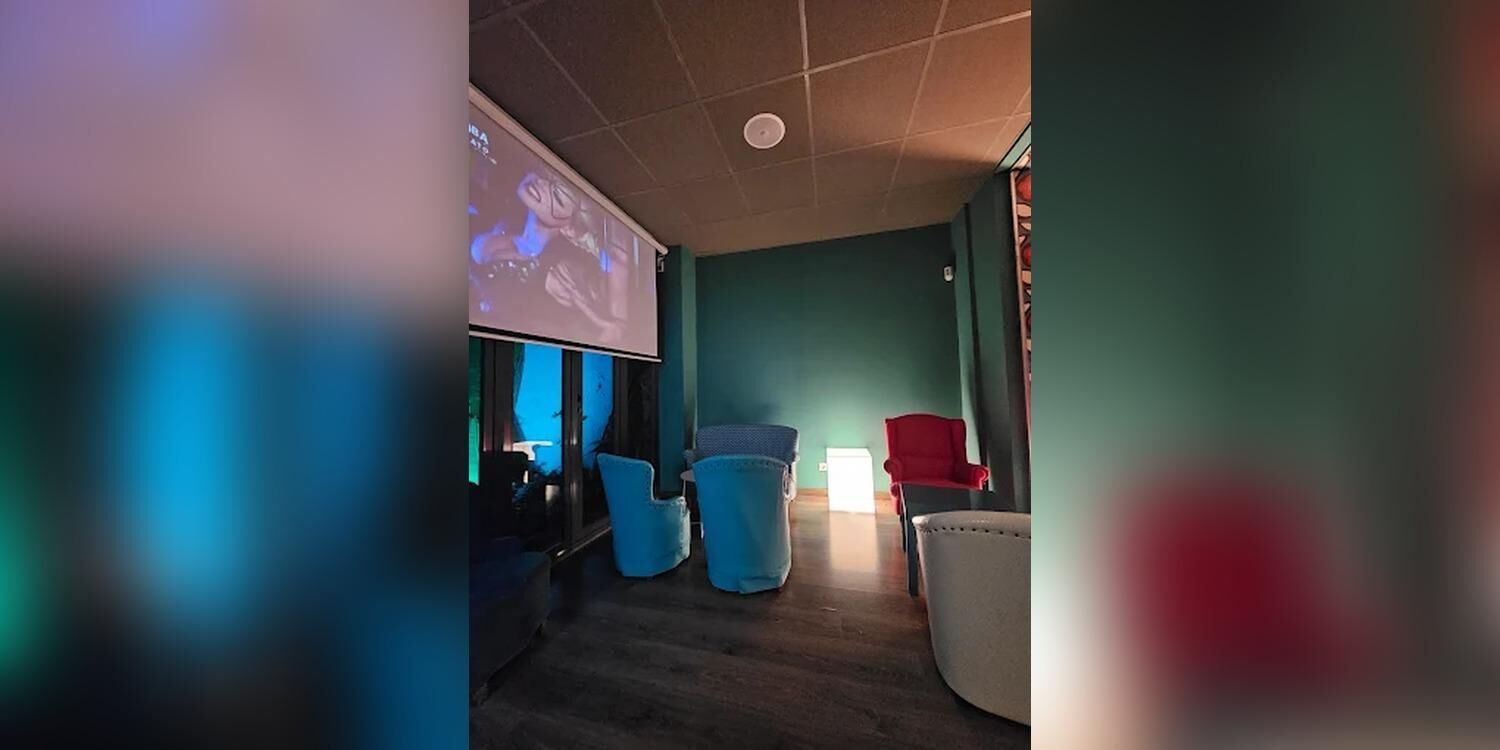 La Boba y el Gato Rancio, bar