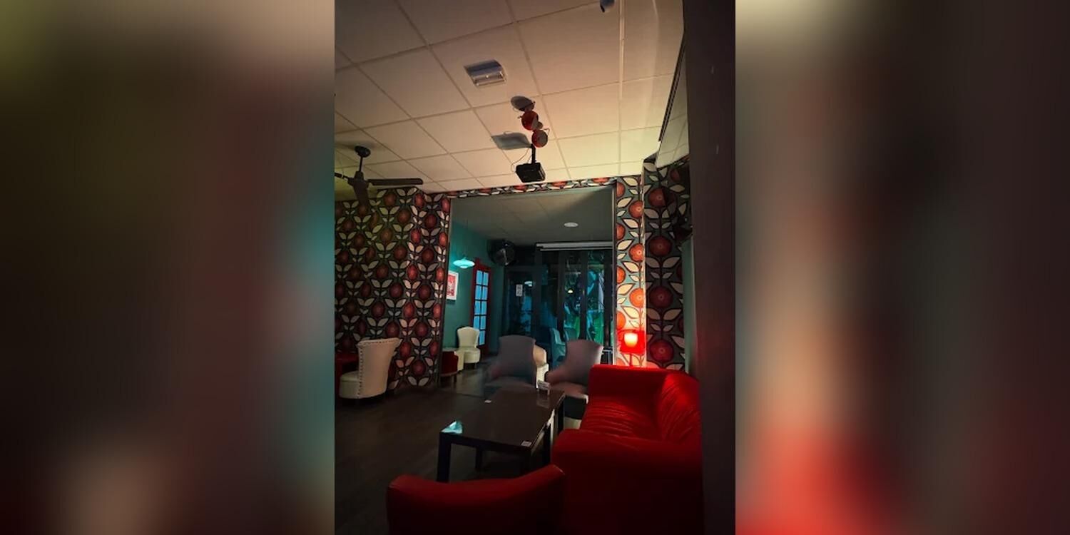 La Boba y el Gato Rancio, bar