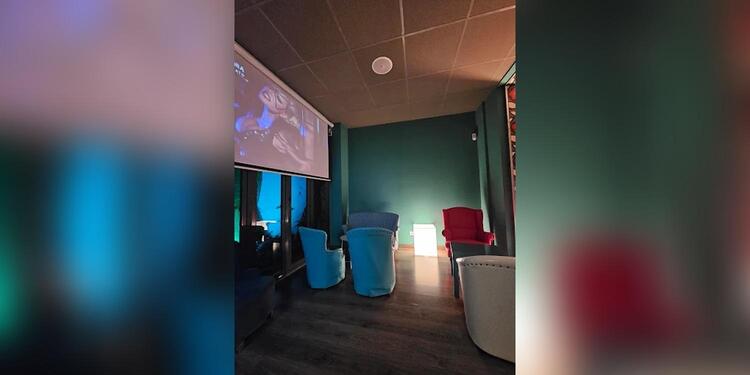 La Boba y el Gato Rancio, bar