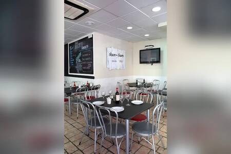 ÑAM ÑAM BOCATERIA, Restaurante València Safranar #0