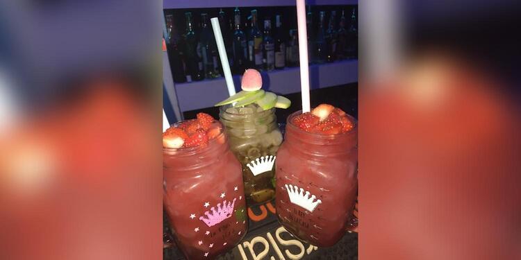 ROA LOUNGE MUSIC & DREAMS, bar