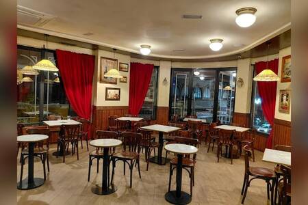 Bear Club - Valencia, Bar València Ciutat Vella #0