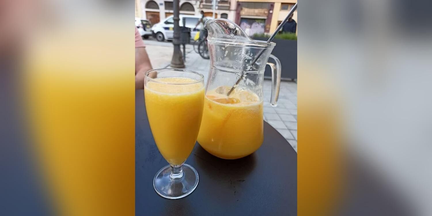 Trapezzio Café, bar