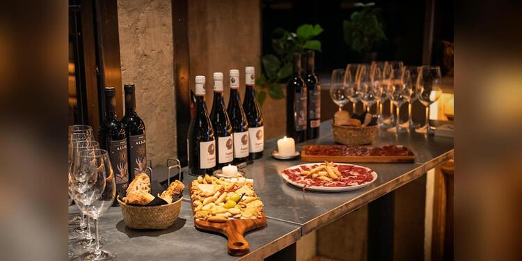 Ponciano Ponzano, bar