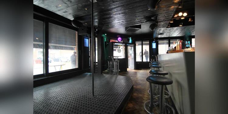 Nautilus Charleroi, bar