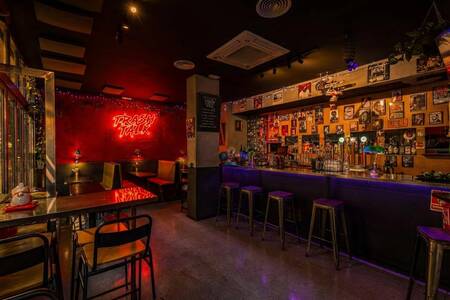 Trash Talk - Food & Booze, Bar Barcelona Poblenou #0