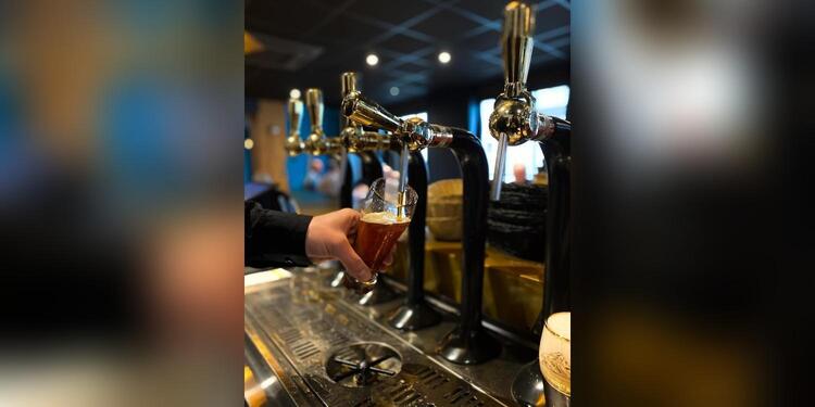 Brasserie Midi Minuit Confluence, bar