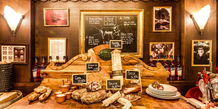 Ragazzi Da Peppone, restaurant