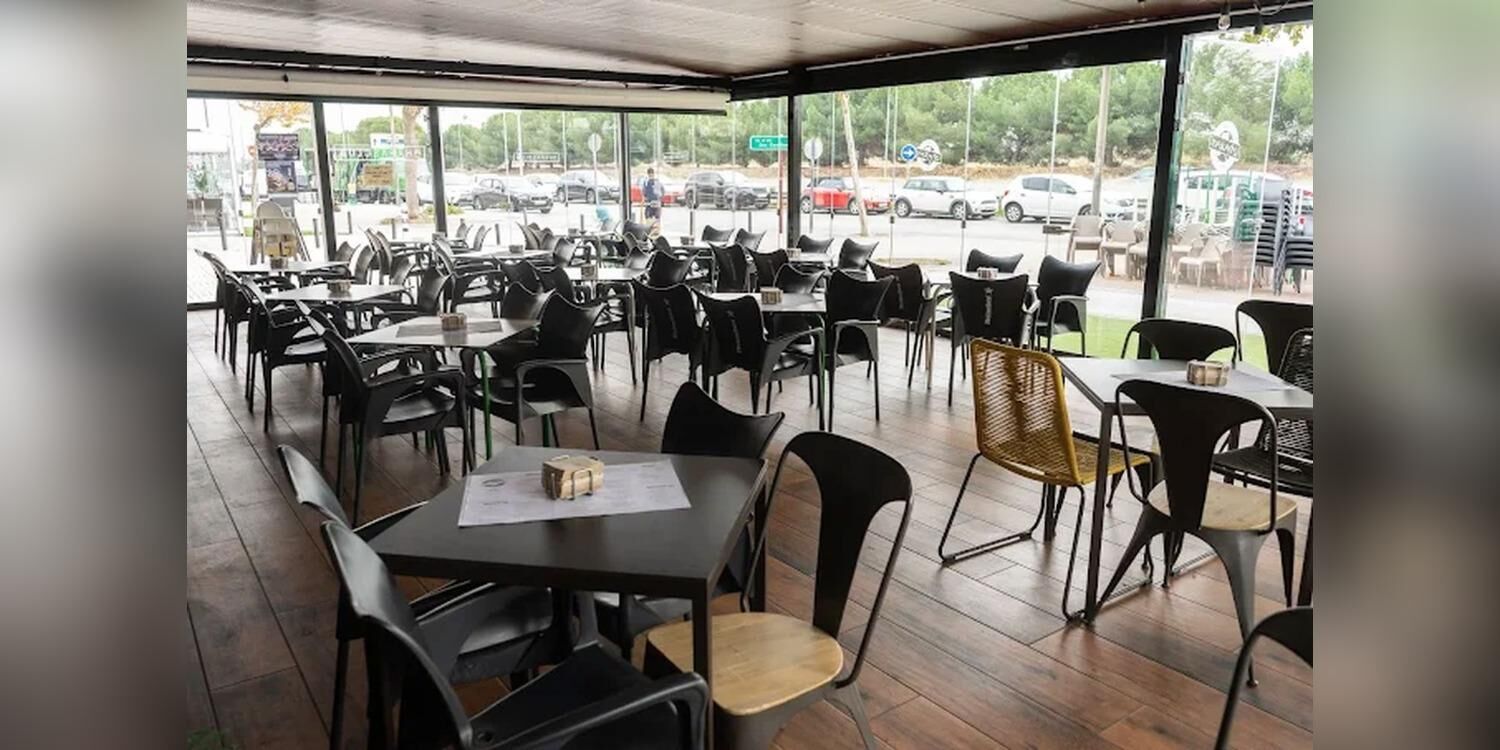 O'Hara's Irish Club & Restaurant, bar