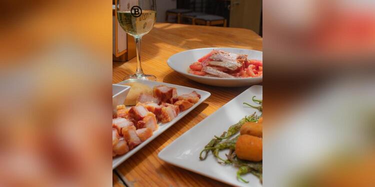 Taberna Bienmesabe Pozas, bar