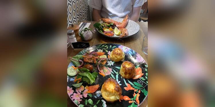 Le Lion Lilas, restaurant