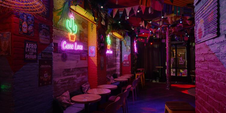 Casa Loca, bar