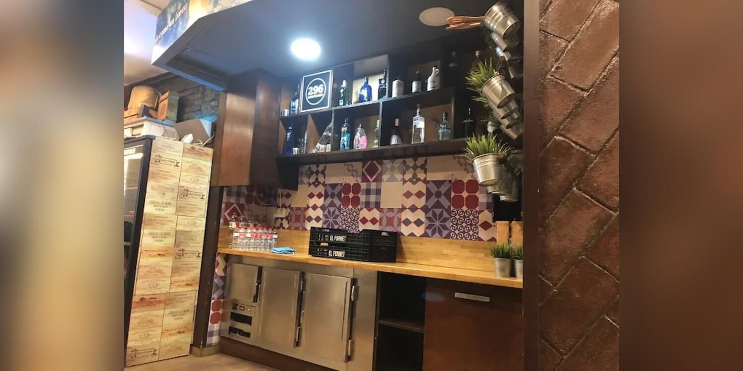 Muntaner 296 Restaurant, restaurant