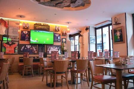 Au XV Du Rond Point (Champs-Élysées), Restaurant Paris Faubourg-du-Roule #0