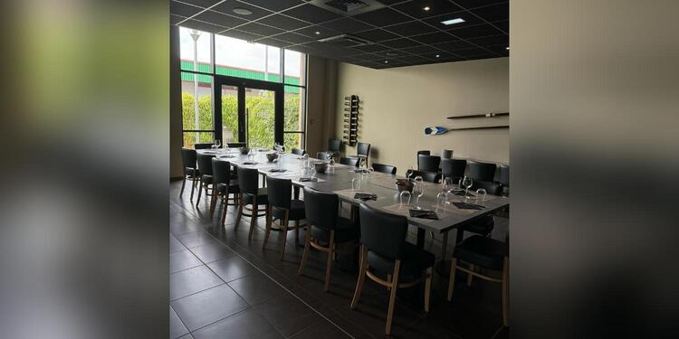 Le Carré des Sports, restaurant