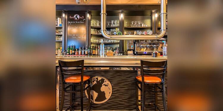 Café Marco Polo, bar