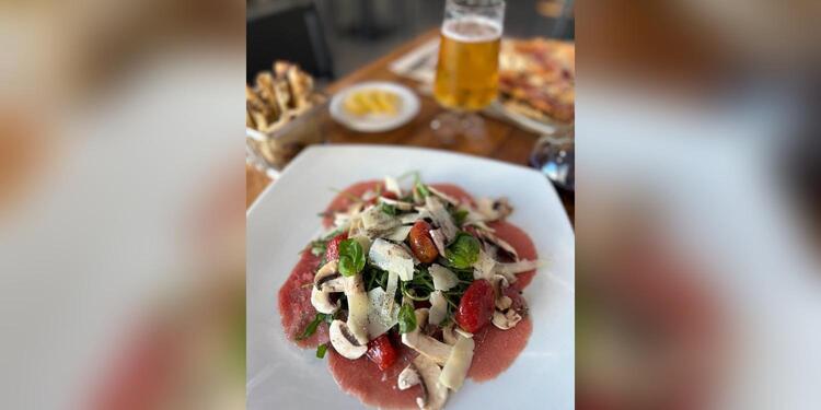 Off-Street, restaurant