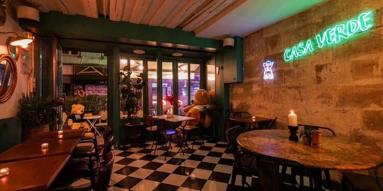 Casa Verde Montorgueil, bar