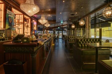 Au Bureau Tours Nord, Bar Tours La Petite Arche #0