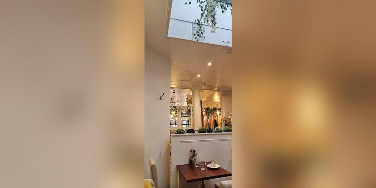 Végét'Halles, restaurant