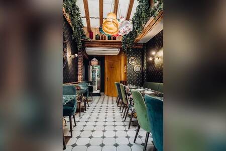 Restaurant Mona Lisa, Restaurant Paris Necker #0