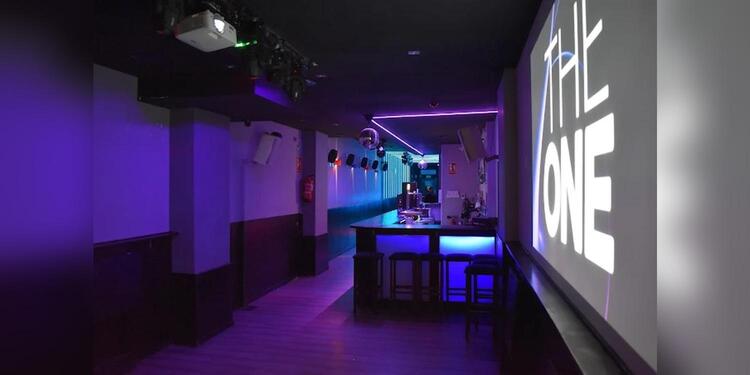 The One (EX BO REI), bar