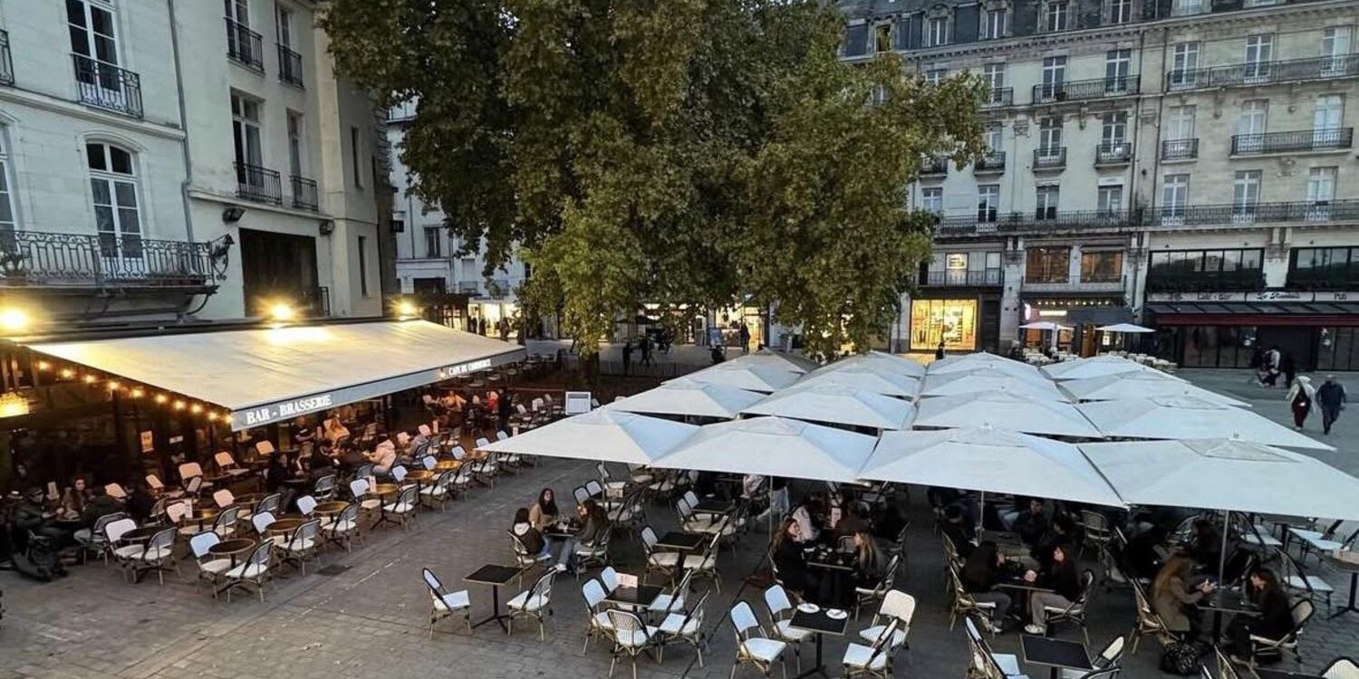 Le Café Du Commerce, bar