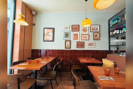 Rauxa Bodega Contemporanea, Bar Sabadell Centro de Sabadell #0