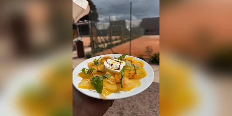 Loubati Racing, restaurant