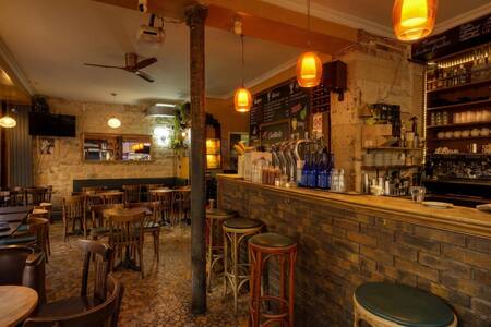 Les Enfants Terribles, Bar Paris Saint-Ambroise #0