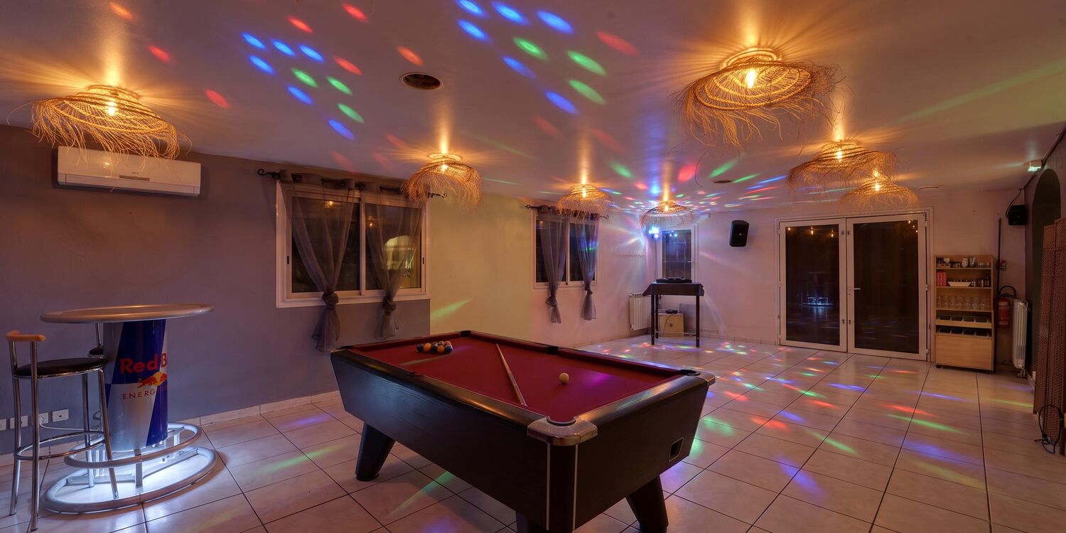 La Louve, bar