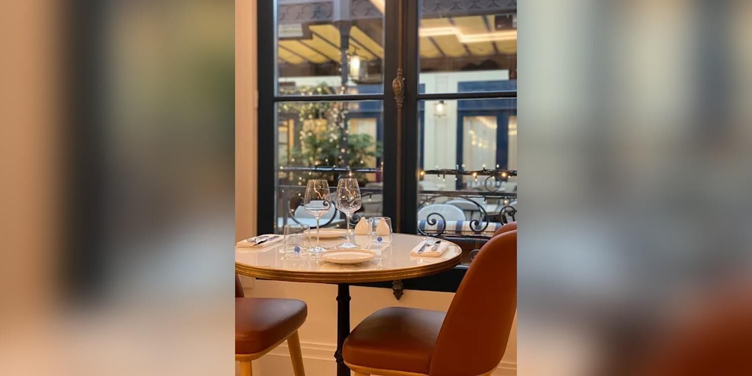 Delano Café, restaurant