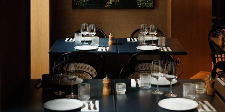 Em Sherif Café, restaurant