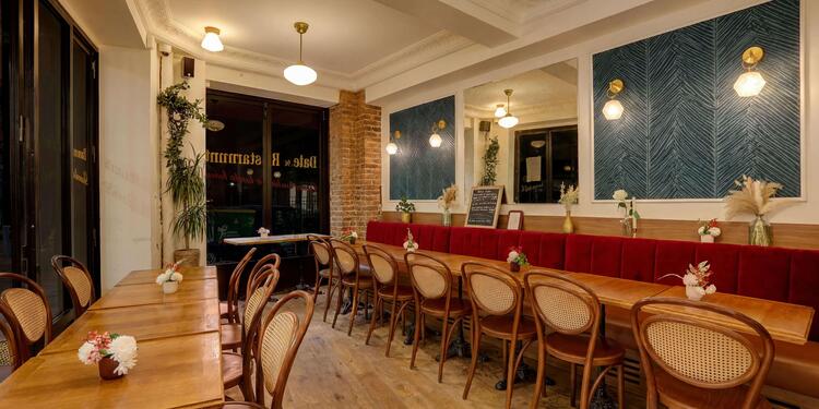 Les Peupliers, bar