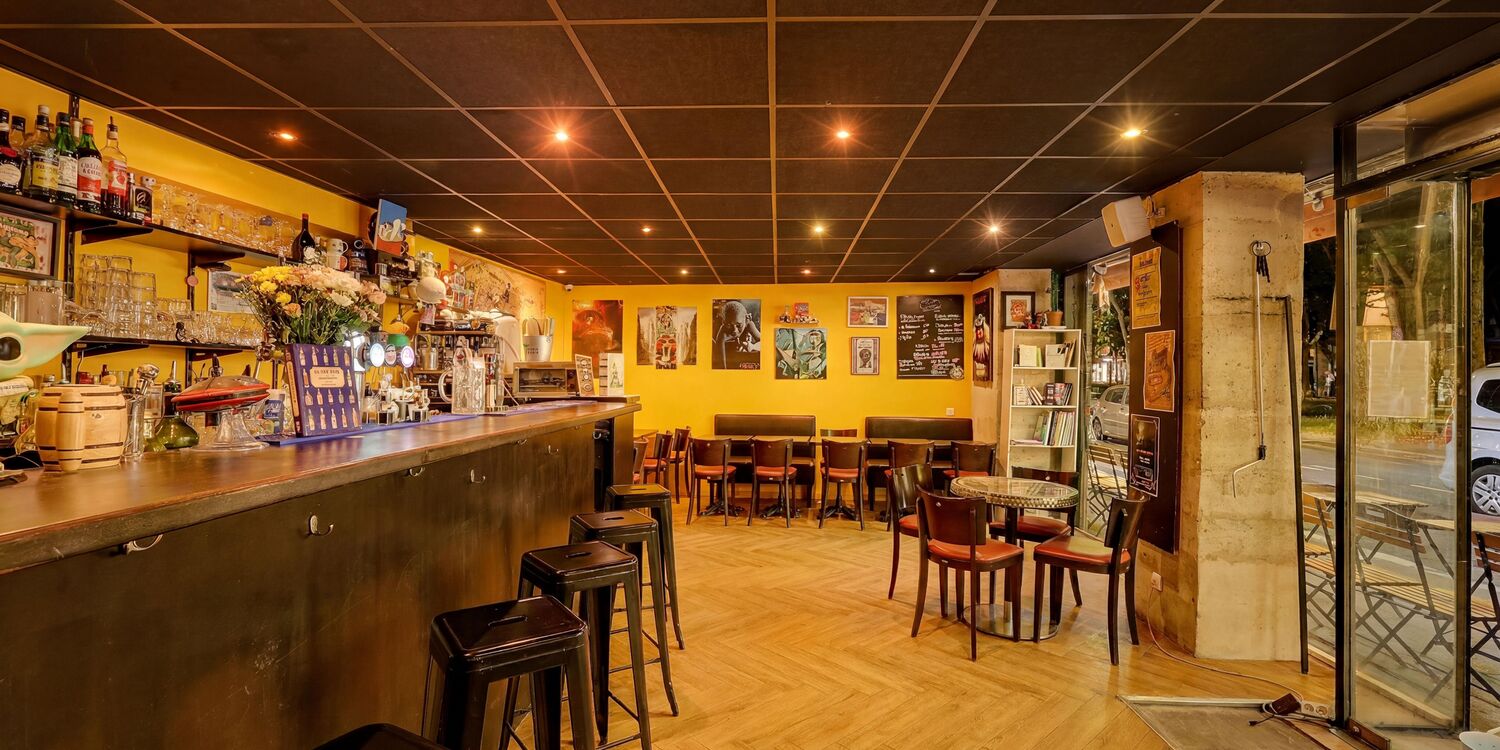 Le Styx Bar, bar